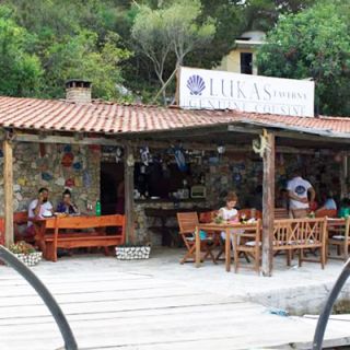 Luka's Taverna, Ston