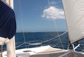 Sailing in the lagoon and approaching Ilôt Amédée