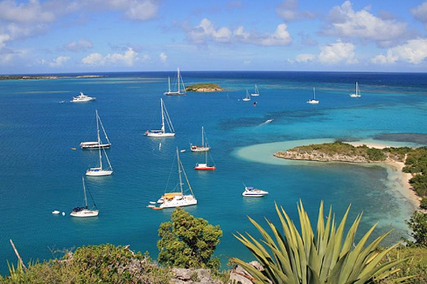 Cruising Boats in Antigua