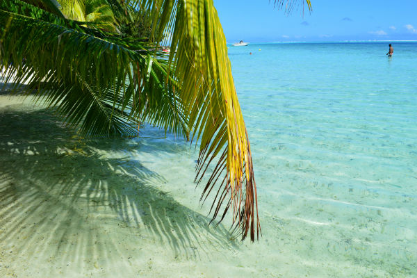 Beautiful waters in Bor Bora