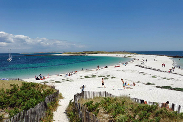 Iles de Grenans beach