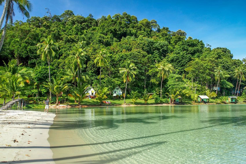 Koh Kut beach & jungle