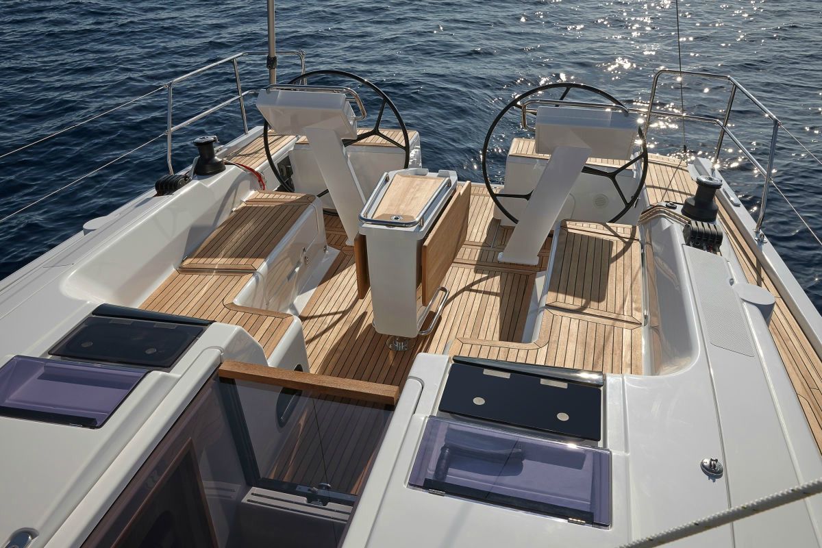 Hanse 455 Cockpit