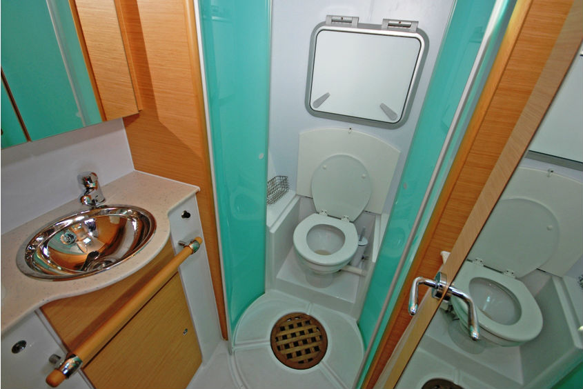 Lagoon 500 - 'Parbleu' - En Suite