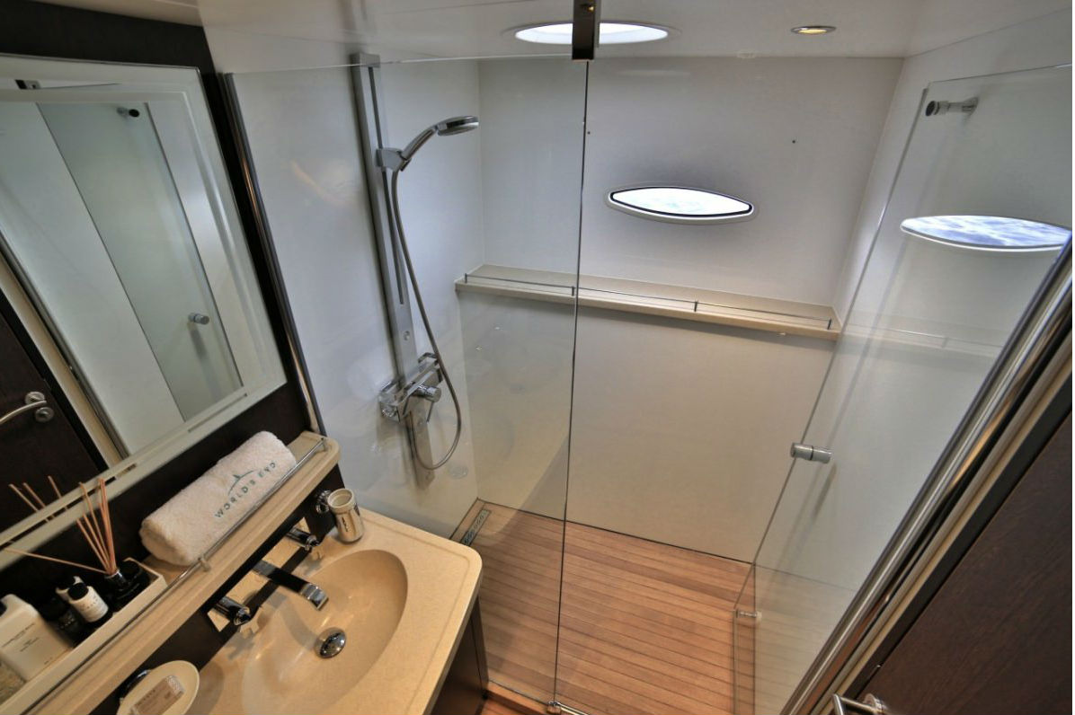 Galanthea 65 "World's End" -  Ensuite