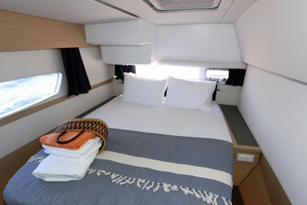 Helia 44 cabin 2