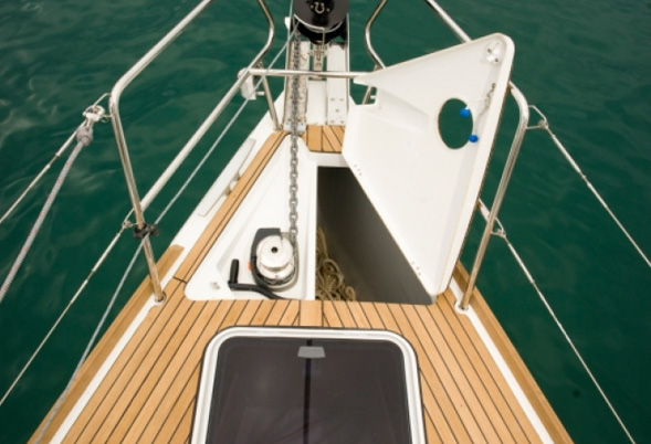 Oceanis 45 Anchor Locker