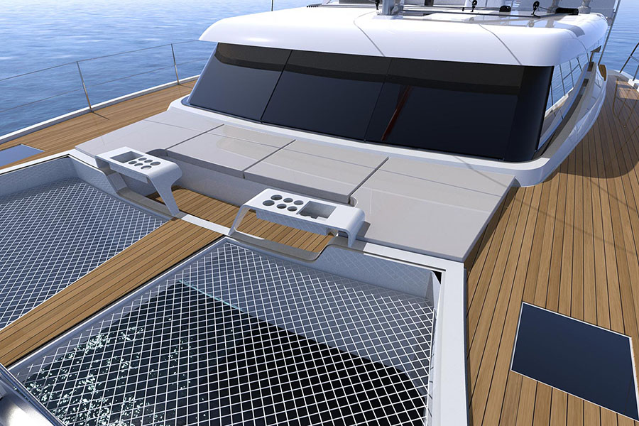Aventura 45 foredeck