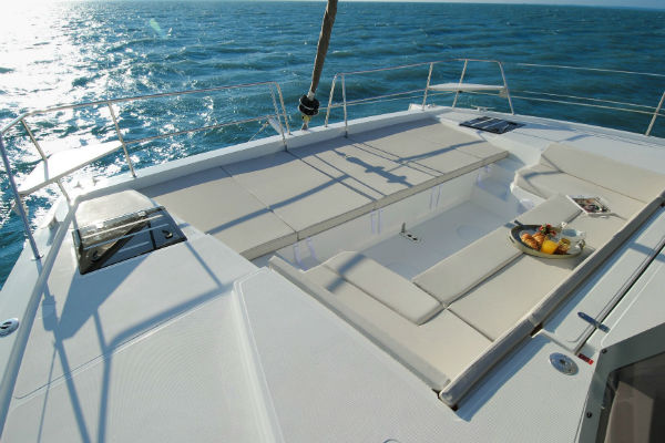 Bali 4.1 Foredeck