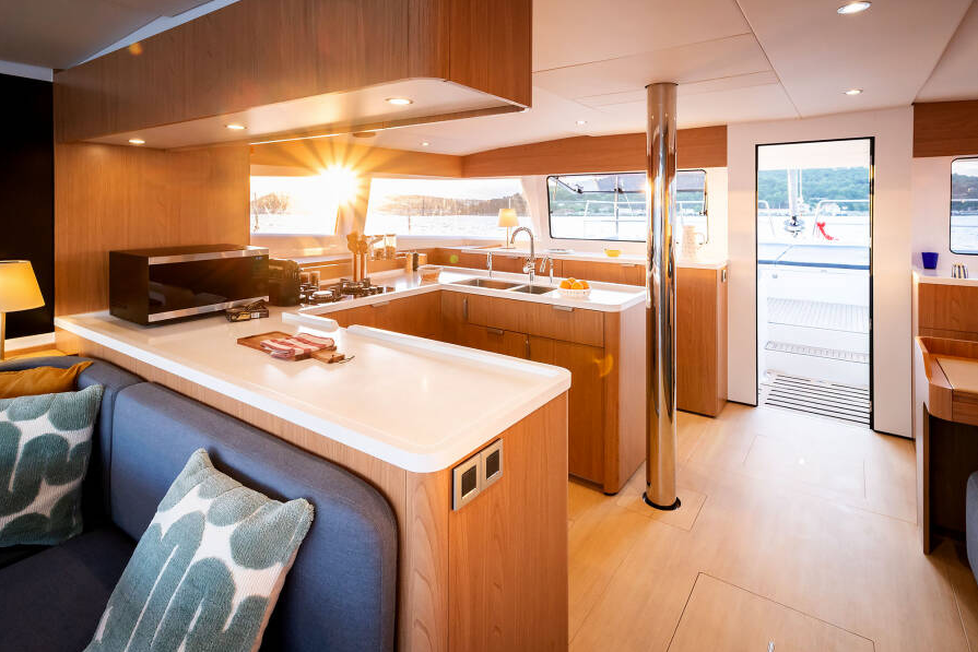 Bali-5-2-galley