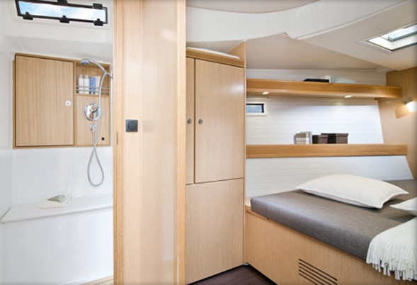 Bavaria 45 Cabin