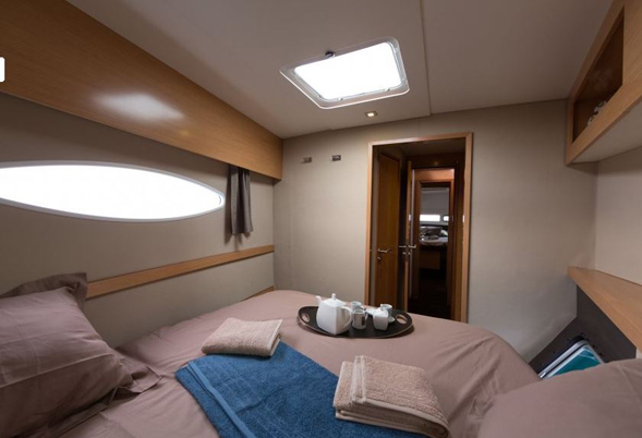 Helia 44 Cabin