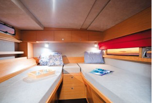 Catana 50 Cabin