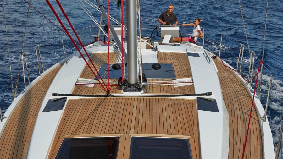 Hanse 455 Deck