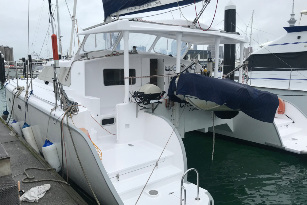 Cruzar catamaran 