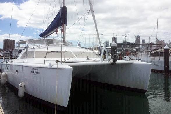 Cruzar catamaran 