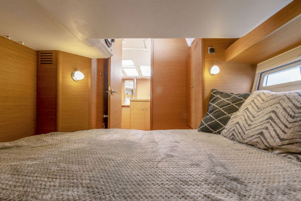 Dufour 390 Cabin