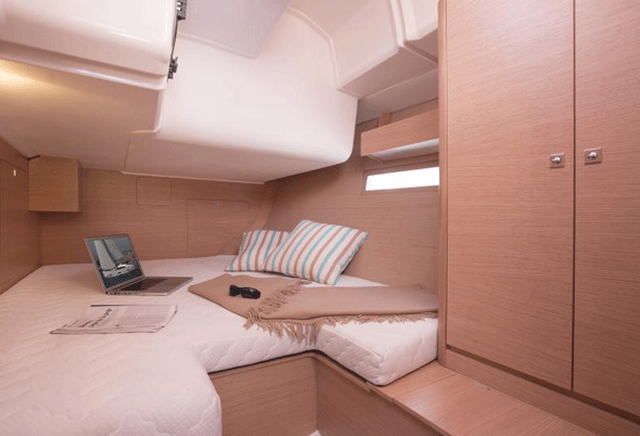 Dufour 410 Cabin