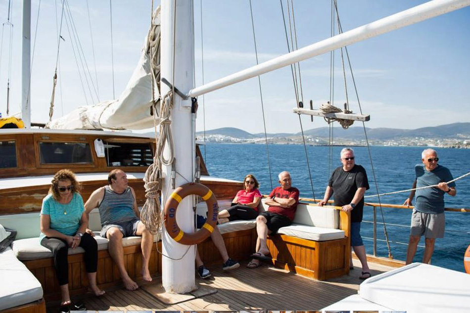 Foredeck relaxation aboard Eros