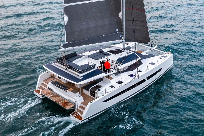 FP Aura 51 under sail