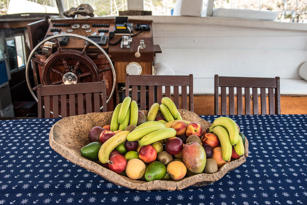 Fresh fruit always available on Atlantik III