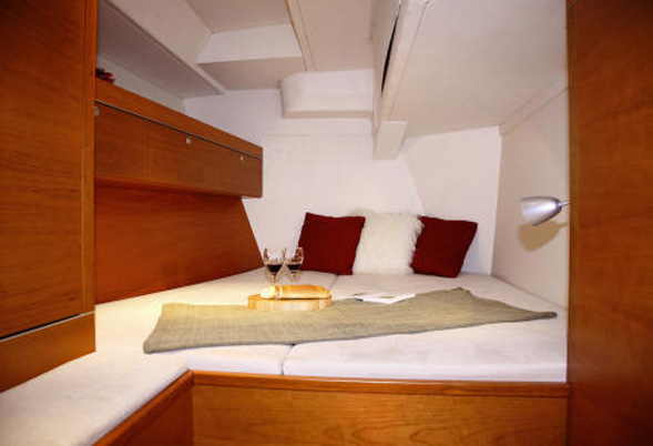 Hanse 545 Cabin