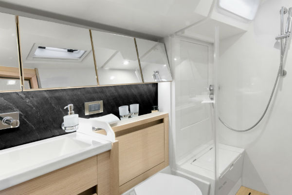 Hanse 548 En Suite