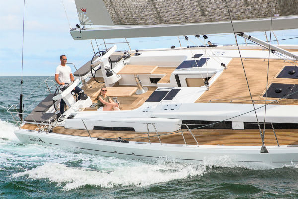 Hanse 548 Sailing