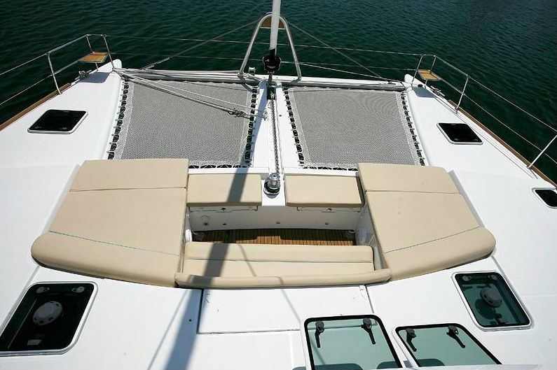 Infinity_Lagoon_500 Foredeck