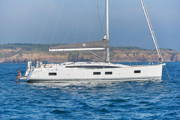 Jeanneau 51 at anchor