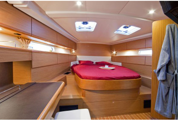 Jeanneau 53 Cabin