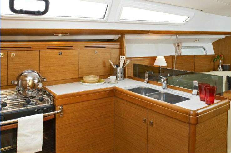 Sun Odyssey 36i Galley