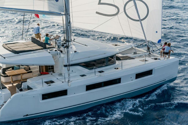 Lagoon 50 Sailing