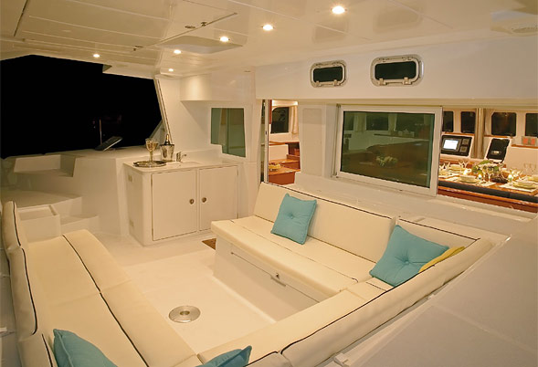 Lagoon 500 Aft Deck