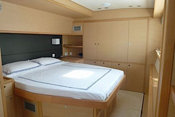 Lagoon 620 Lady Rachel cabin