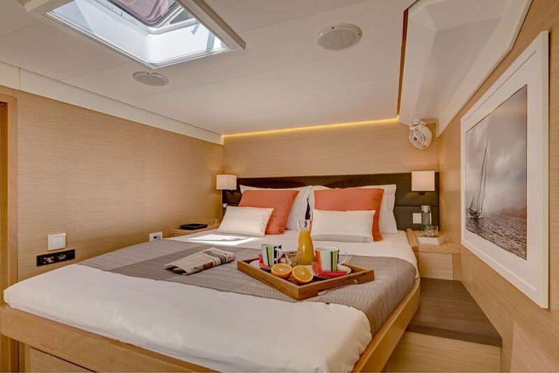 Lagoon 620 cabin