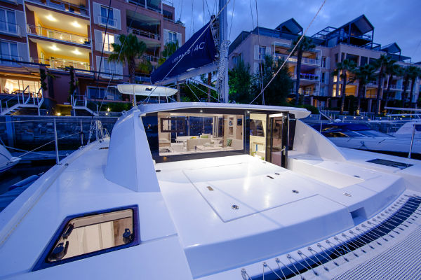 Leopard 40 Foredeck Entrance