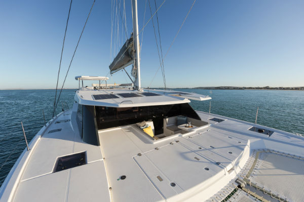 Leopard 50 Foredeck