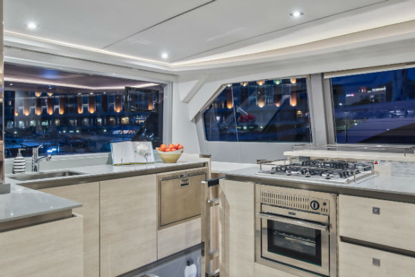 Leopard 50 Galley