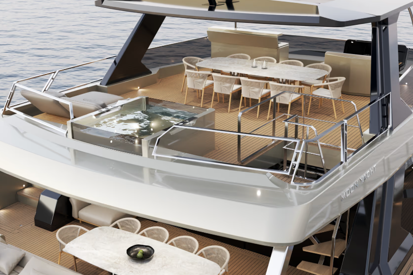 Moon Power 70 flybridge