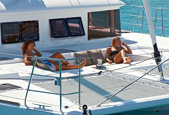 Lagoon 560 Foredeck