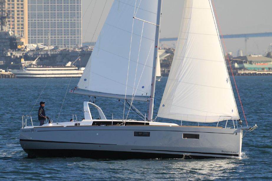 Oceanis 38.1 under sail