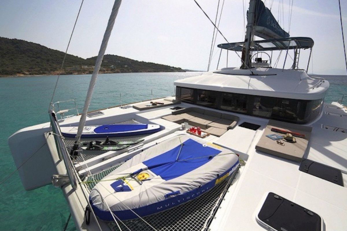 Lagoon 52 - 'Lucky Clover' Foredeck