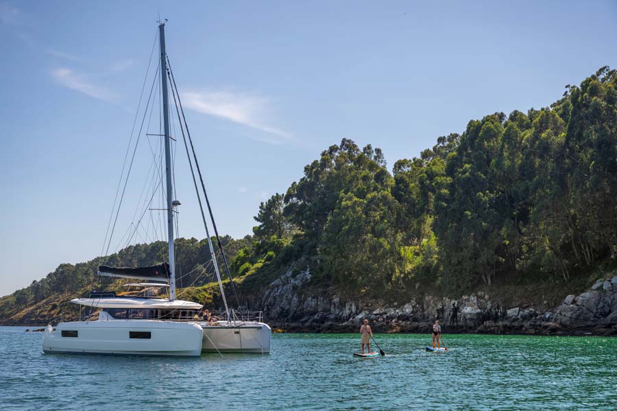 Lagoon 43 at anchor