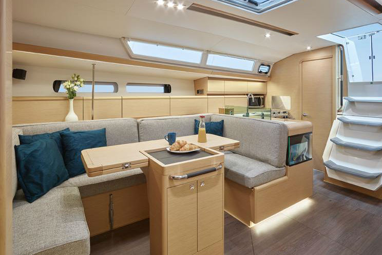 Sun Odyssey 449 Saloon