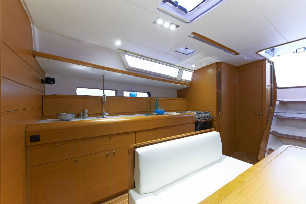 Sun Odyssey 479 Galley