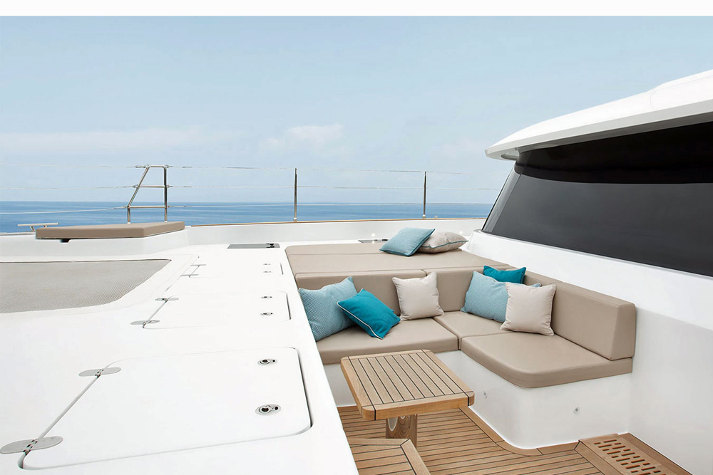 Sunreef 60 Sinata foredeck lounging