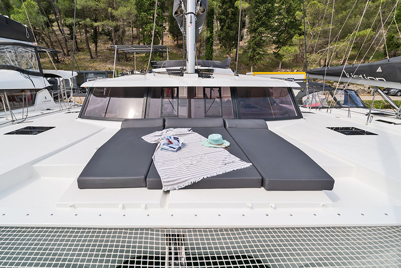 Tanna 47 foredeck lounging
