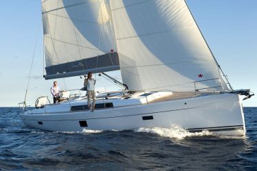 Hanse 445