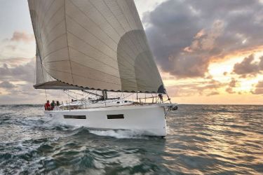 Sun Odyssey 490 Sailing